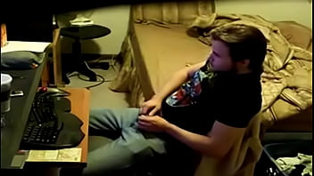 Str8-guy-plays-with-himself