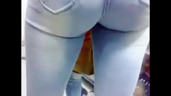 Duas Novinhas Com Bundas Redondas