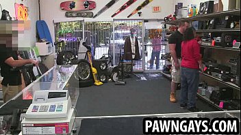 Stud Trying To Sell Some Jewelry To The Pawn Shop