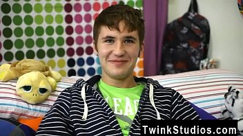 Gay Movie Kain Lanning Is A Scorching Little Stud From Iowa. He Talks