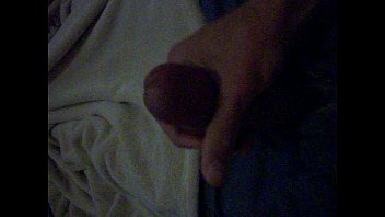 Batendo Uma Punheta - hetero, gozada, 18anos, amador, punheta, gozando, uma, gostoso, soloboy, safado, batendo, roludo, no - Video 6044582