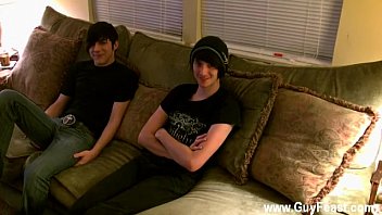 Gay Jocks He' Evidently Pretty Jumpy So They Commence Off Doing A