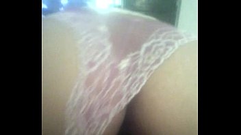 Jovencita En Hermosa Tanga