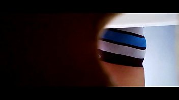 Espiando A Mi Tío En El Baño