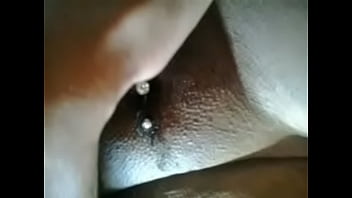 Baiana Gemendo Na Siririca