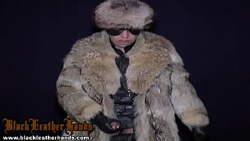 Blackleatherhands Leather-fur-with 12pa Iii