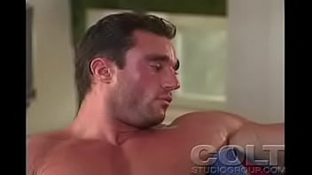 Rod Roddick - The Muscle Hunk Jerking His Awesome Cock