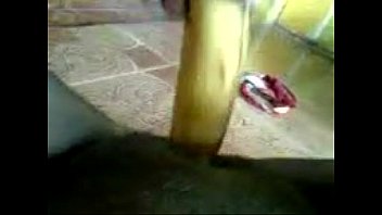 Mujer Se Masturba Con Un Banano