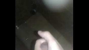 Pene Pequeño Eyaculando - corrida, pene, chico, soloboy - Video 5950784