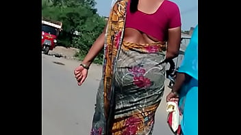 Hot Gaand In Saree