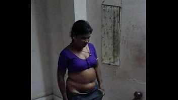 ⁣Mani Aunty Shows Boobs.sucking My Cock