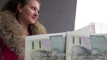 ⁣Bent Over Brunette Amateur Fucking Outdoor Pov