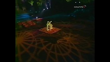 Chine Sexy Women Showing Thiers Bodies